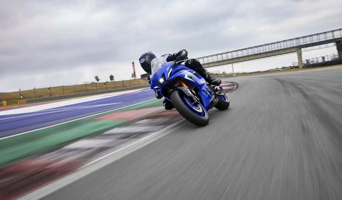 YZF-R7 2026