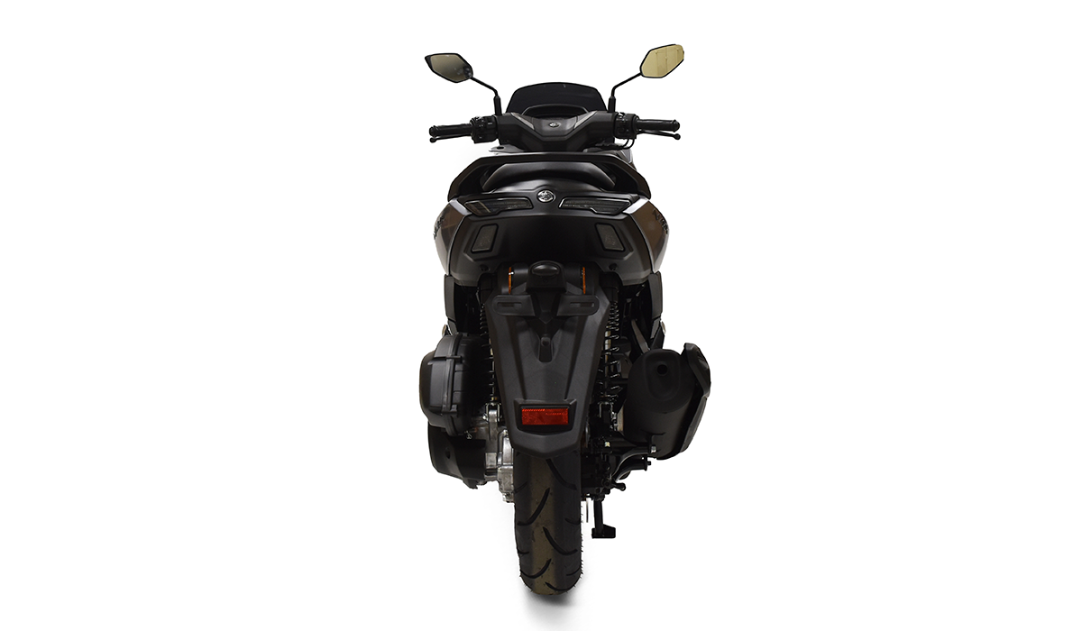 N-MAX  2025